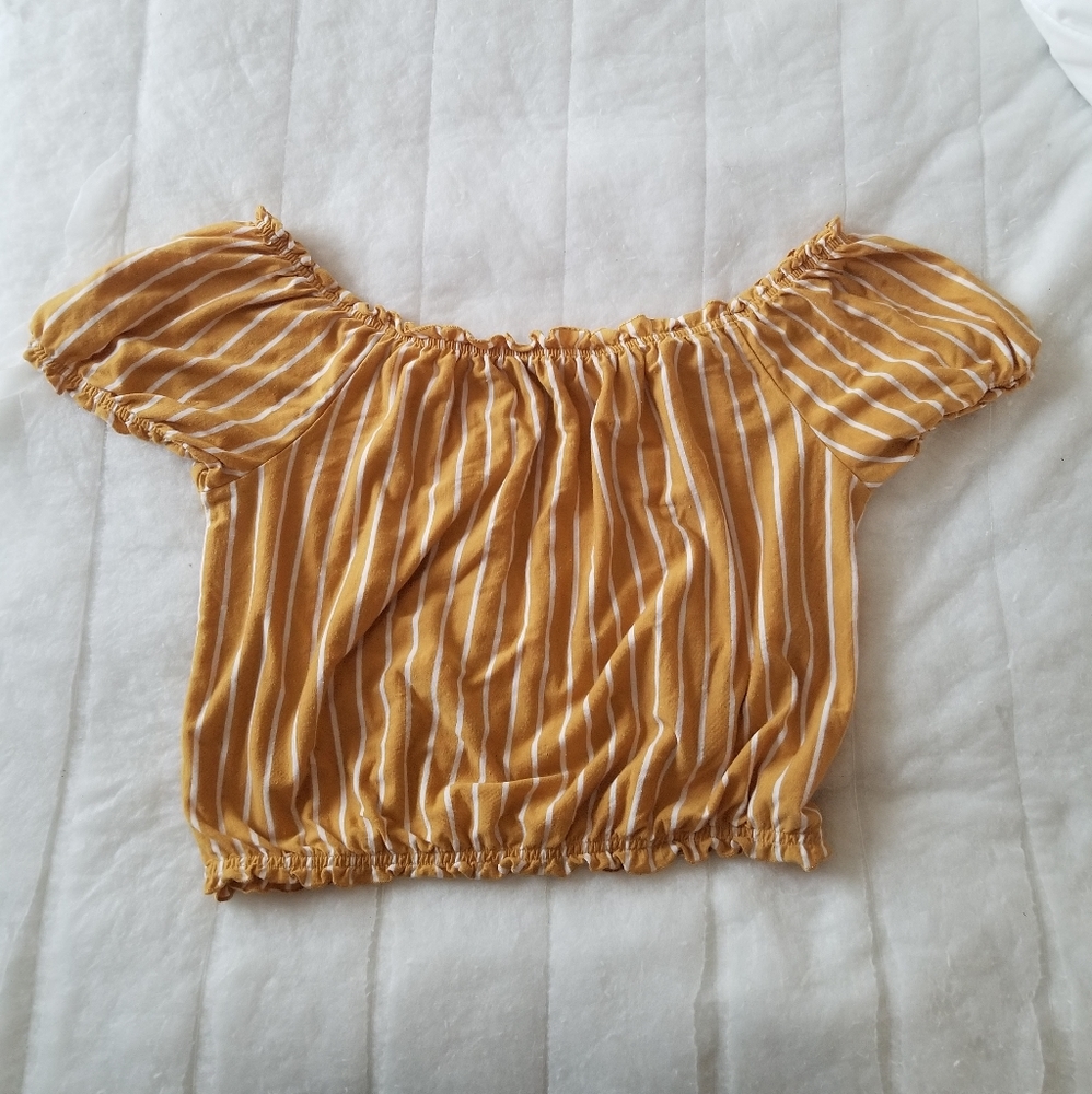American eagle pin striped yellow babydoll tee